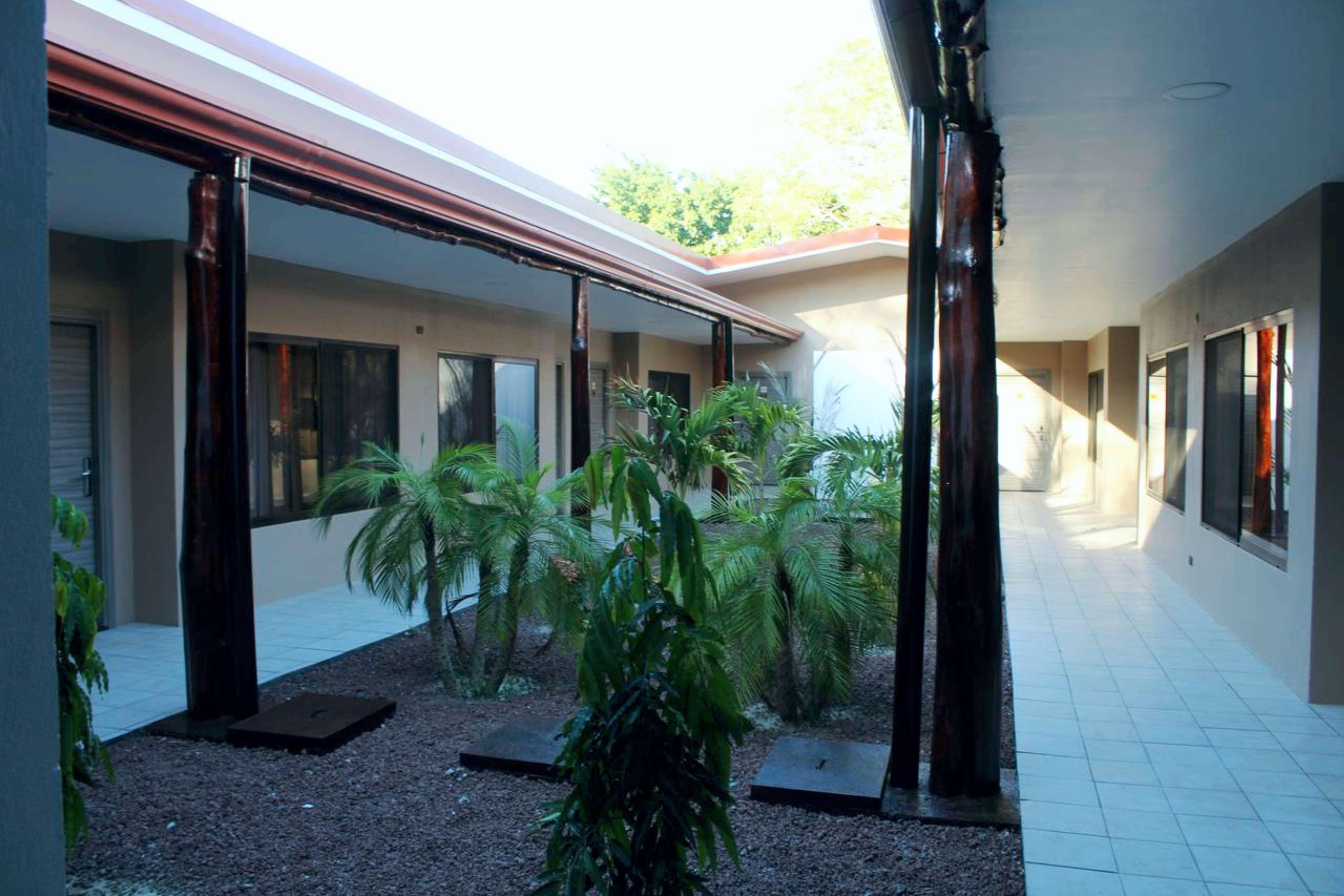 Best Western El Sitio Hotel & Casino Liberia Exterior photo