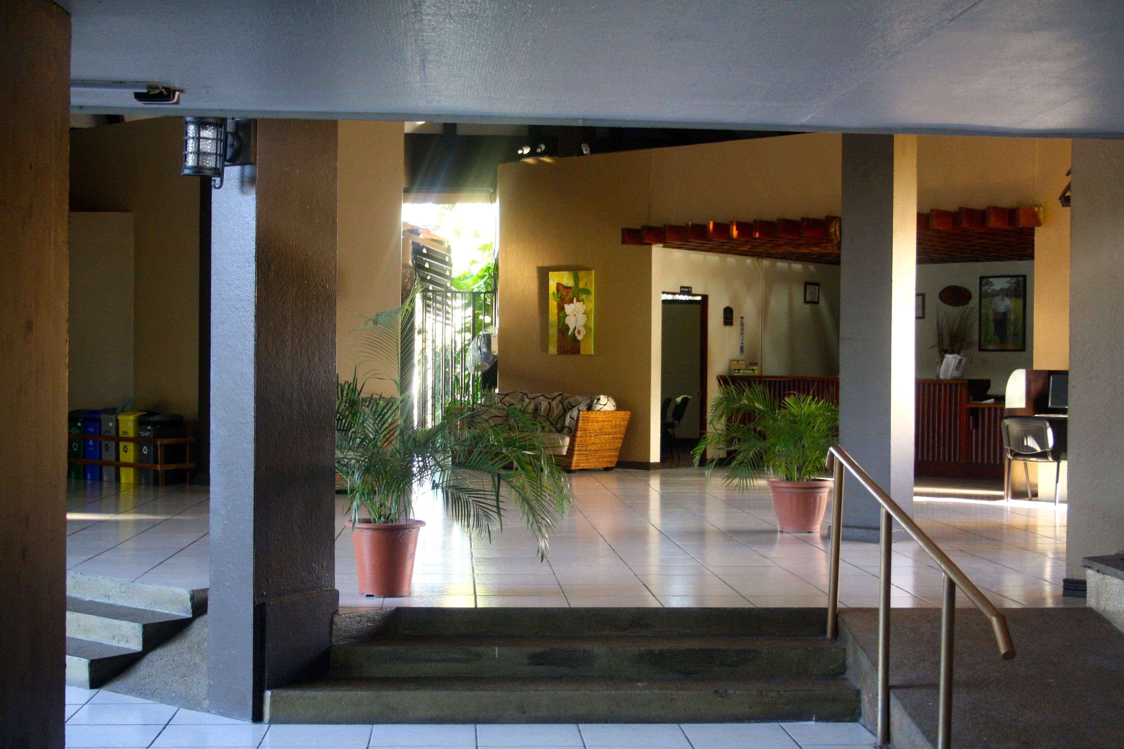 Best Western El Sitio Hotel & Casino Liberia Exterior photo