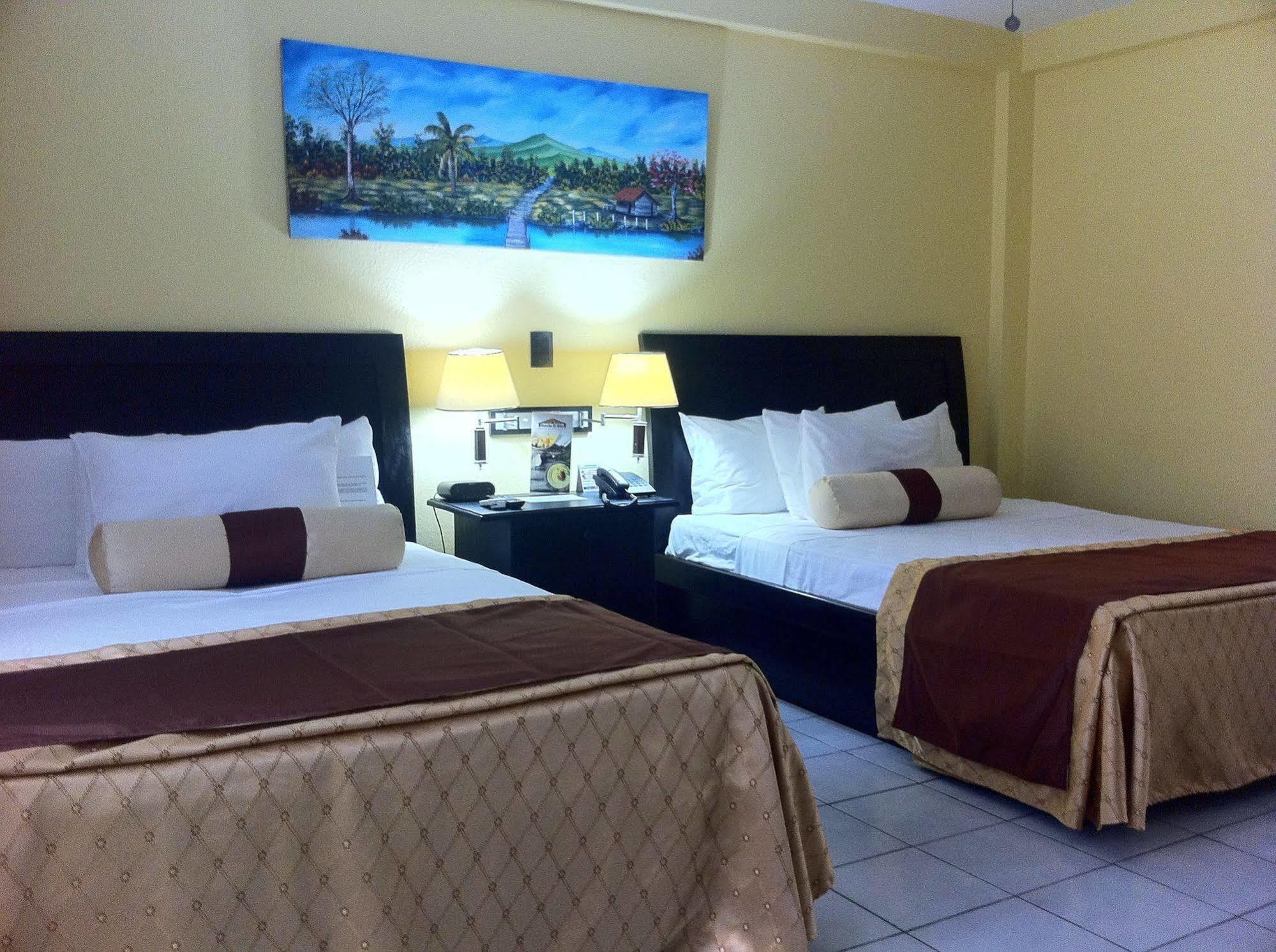 Best Western El Sitio Hotel & Casino Liberia Exterior photo