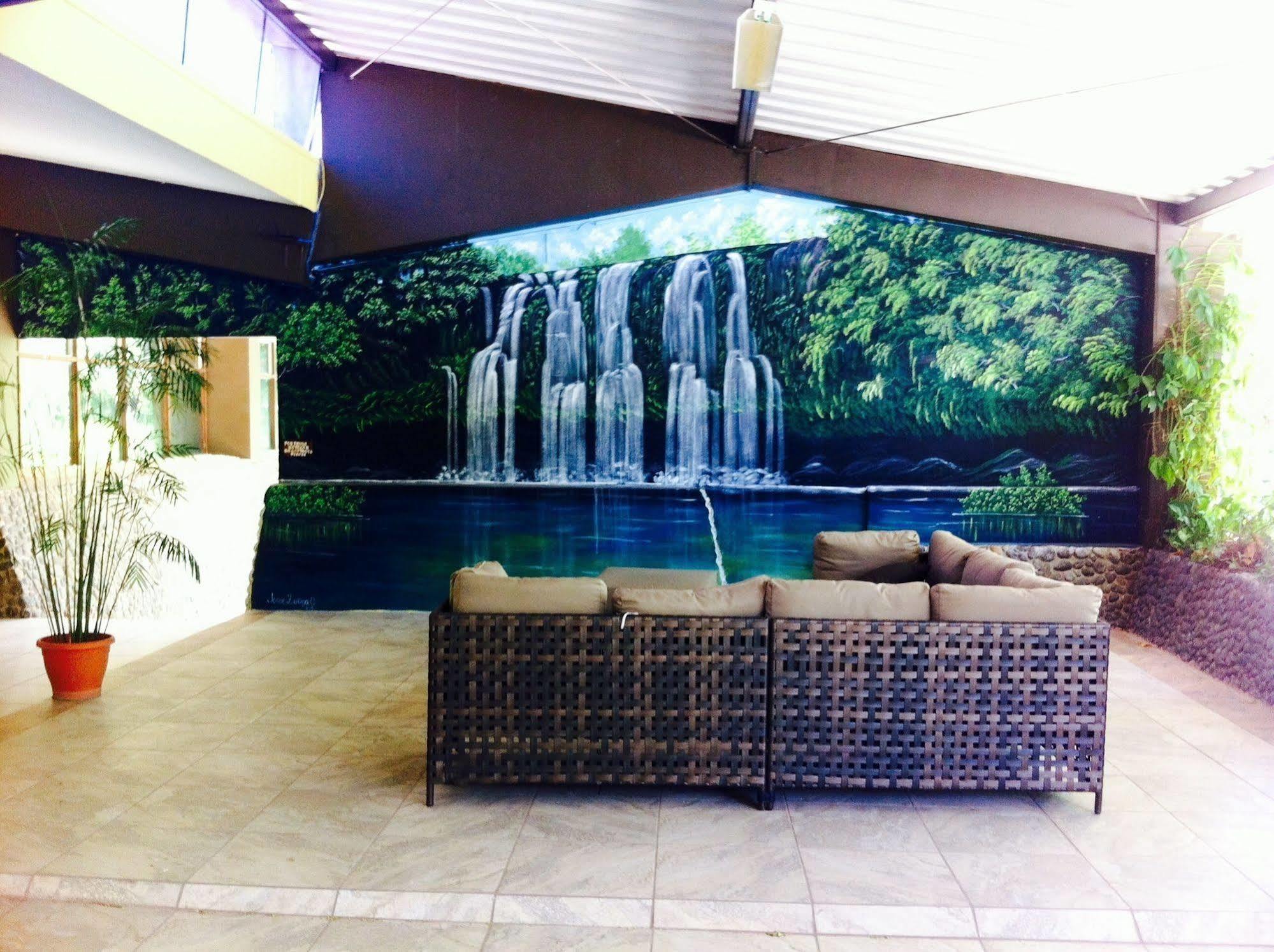 Best Western El Sitio Hotel & Casino Liberia Exterior photo