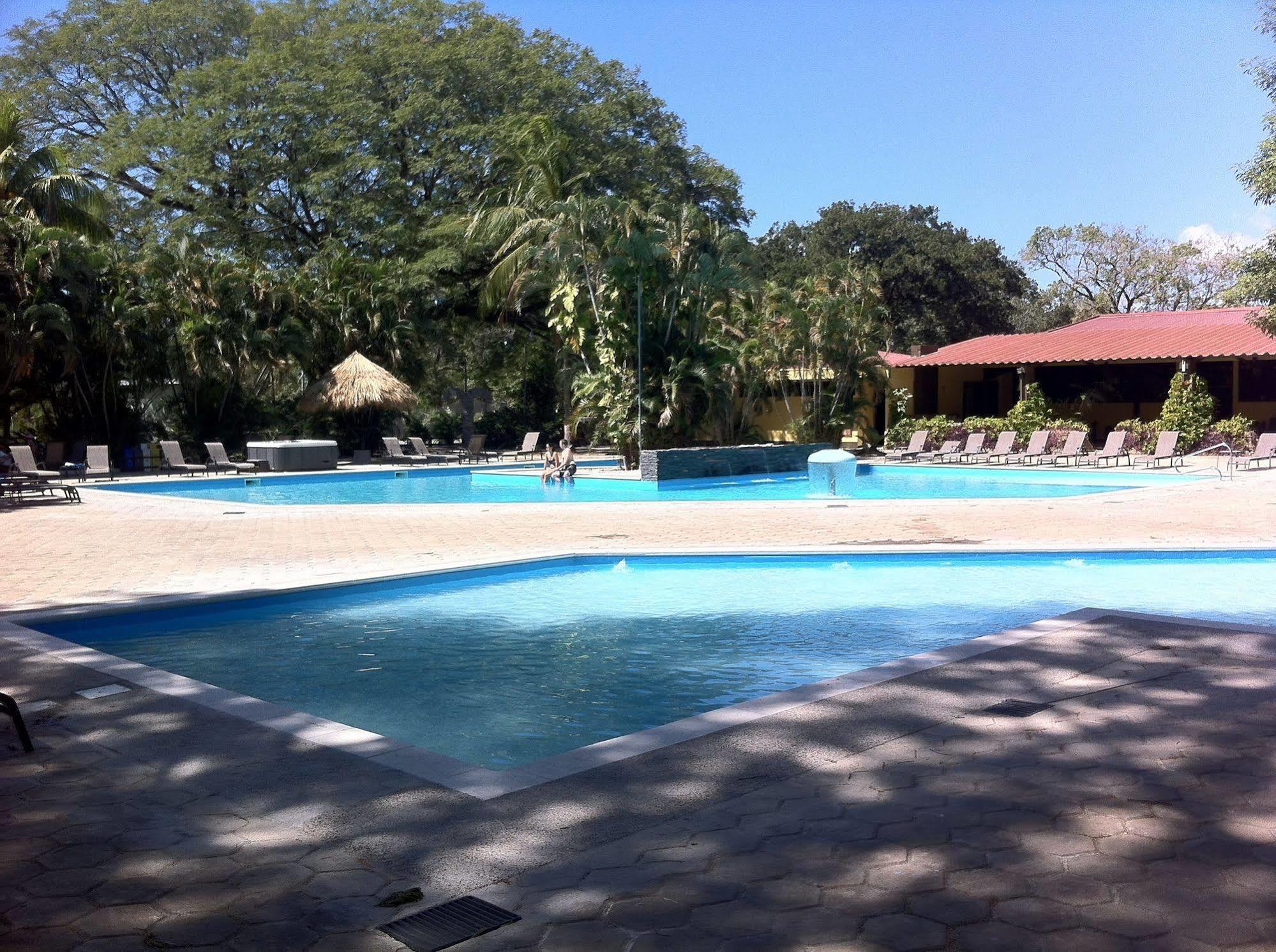 Best Western El Sitio Hotel & Casino Liberia Exterior photo